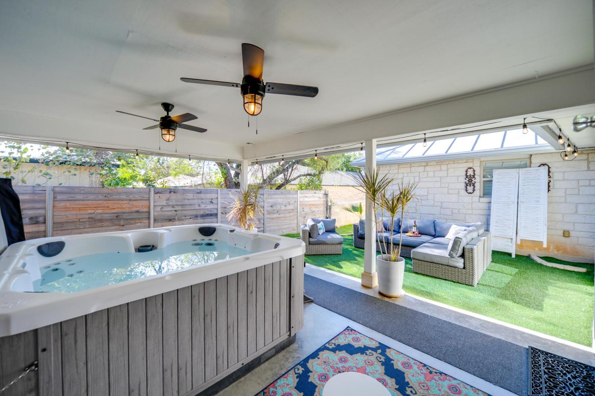 Fredericksburg Regan Cottage With Hot Tub! Bagian luar foto